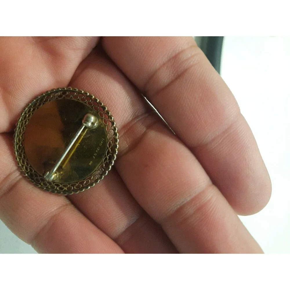 VINTAGE 1/20 12 KARAT GOLD FILLED PIERCED SCROLL MONOGRAM BROOCH CMA